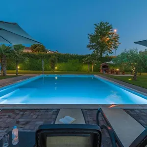 Maj - Ana - Luxury Family With Pool Poreč